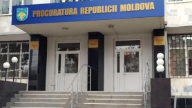 Un bărbat a fost înjunghiat în curtea unui bloc locativ din Bălți